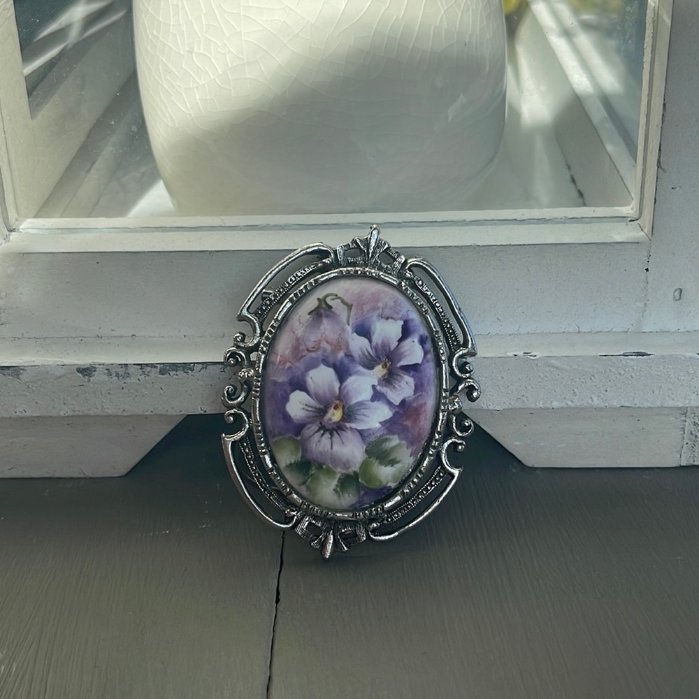 Vintage Brooch